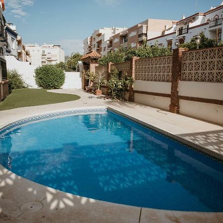 Apartamento Cala De Nerja-Lovely Bagian luar foto